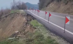 Kastamonu'nun Sahil Yollarında Heyelan Riski Sürüyor