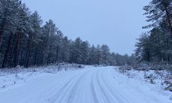 Kastamonu’da Kış Geri Dönüyor: Taşköprü’nün Yüksek Kesimleri Beyaza Büründü