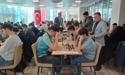 696 sporcu katıldı: Kastamonu'da satranç şampiyonları belli oldu!