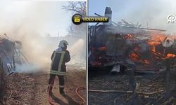 Kastamonu'da Ahşap Ev Yandı: İki Katlı Yapı Küle Döndü