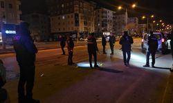 Restorana Silahlı Saldırı: Şüpheliler Aranıyor