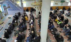 Deprem şehitleri için Kastamonu’da Yasin okundu, cemaat tek yürek oldu