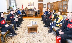 Kastamonu’da 112 Acil Çağrı Merkezi Personelinden Anlamlı Ziyaret