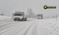 Sürücüler Güçlükle İlerliyor: Kastamonu’da Kar Yağışı Hayatı Olumsuz Etkiliyor