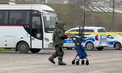 Otoparkta Bırakılan Valiz Korkuttu: Bomba İmha Devrede!