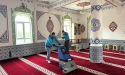 Ramazan Öncesi Camilerde Kapsamlı Temizlik Başladı