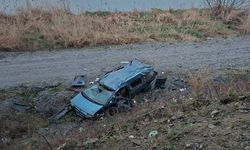 Feci Kaza: Otomobil Şarampole Yuvarlandı, 2 Kişi Yaralandı