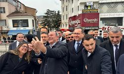 Bakan Yumaklı Bayramı Kastamonu’da Geçirdi: Vatandaşlarla Bayramlaştı