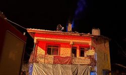 Evin bacası alev aldı: İtfaiye ve köylüler seferber oldu