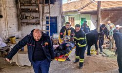 Feci olay! Buğday deposu göçtü: Kardeşlerden biri göçük altında kaldı, diğerinin parmakları koptu!