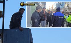 Komşu ilde kaval krizi: Çatıya çıktı!