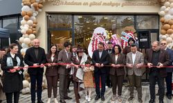 Kastamonu’da Gülay Make Up Hair Studio kapılarını açtı