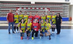 Kastamonu’da hentbol fırtınası: Tribünler son anlarda ayağa kalktı