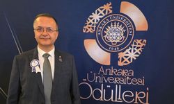 Kastamonulu profesöre 3’üncü kez büyük onur