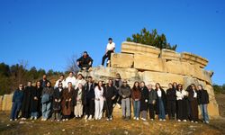 Öğrenciler Kastamonu'nun ilçesinin turistik ve tarihi alanlarını keşfetti