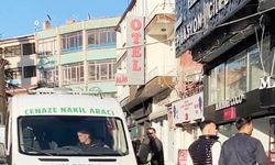 Öldü mü, öldürüldü mü? Otel odasında ölü bulundu!