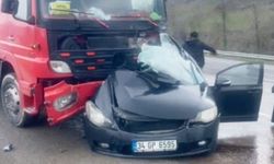 Feci kazada can pazarı: Polis sürücü ağır yaralı