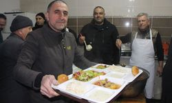 Ramazan boyunca bu köyde yemeklere kadın eli değmiyor