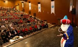 Taşköprü'de çocuklar müzikal gösterisiyle buluştu