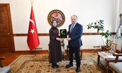 Yeşilay Kastamonu'dan Vali Dallı'ya ziyaret