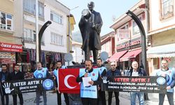 Kastamonu'da okullar açılmadı: Eğitimciler eylemde!