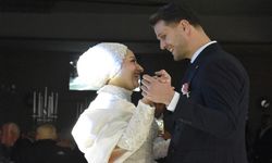 Beyza Gökırmak ve Melih Yıldırım çifti İstanbul’da nişanlandı