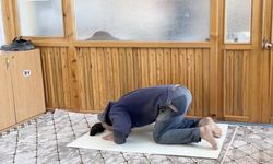 Kastamonu’da inşaat işçisinden duygulandıran Cuma: Allah kabul etsin