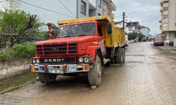 Kastamonu plakalı kamyon yaşlı adamı hayattan kopardı