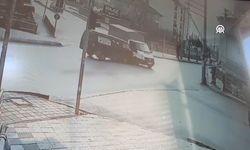 Kastamonu'da iki ayrı kaza kamerada: 4 kişi yaralandı!