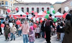 Kastamonu’dan Filistin’e umut mesajı: Mektuplar balonlarla gökyüzüne bırakıldı