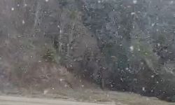 Kastamonu'nun ilçesinde yağmur yerini kara bıraktı!