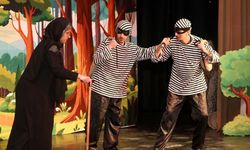 Taşköprü MYO öğrencileri minikler için sahneye çıktı