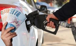 Depo dolduracaklar dikkat: Benzine gece yarısı zam bekleniyor