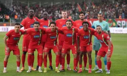 Amedspor’dan tarihi başarı: Diyarbakır temsilcisi Süper Lig’e yükseldi