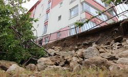 5 Katlı binada korkutan çökme: İstinat duvarı aniden yıkıldı