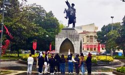 Kastamonu’dan Samsun'a gittiler: Gençler Samsun’da tarihle buluştu