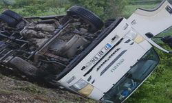 Feci kaza: Kastamonu plakalı kamyon devrildi