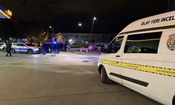 Akaryakıt istasyonunda bıçaklı kavga: 1 ölü, 2 yaralı