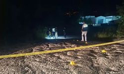 Sokak ortasında silahlı kavga: 6 kişi yaralandı