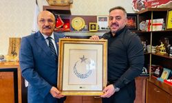 Taşköprülü iş insanı Ali Aydın, Başkan Arslan’ı ziyaret etti