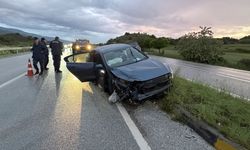 Tosya’da feci kaza: Seyir halinde tekerlek koptu!