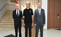 Karabük'ten Kastamonu Emniyet Müdürlüğüne anlamlı ziyaret