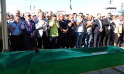Karadeniz açıklarında hayatını kaybeden balıkçı son yolculuğuna uğurlandı