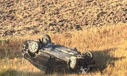 Kastamonu sınırında otomobil tarlaya uçtu