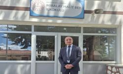 Kastamonu'da duygulandıran veda: Eğitimci Nihat Haliloğlu yeni görevine uğurlandı