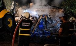 Metruk depoda yangın: Alevler kısa sürede büyüdü