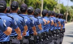 İçişleri bakanı duyurdu! Binlerce polisin görev yeri değişti