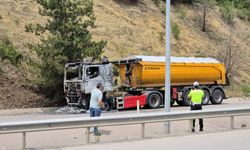Sürücü son anda kurtuldu: Tır küle döndü