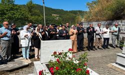 Abana’da 15 Temmuz Anma Programı, şehitlik ziyaretiyle başladı
