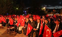 Kastamonu'da 15 Temmuz programında duygusal anlar: Selalar yankılandı, şehitler dualarla anıldı